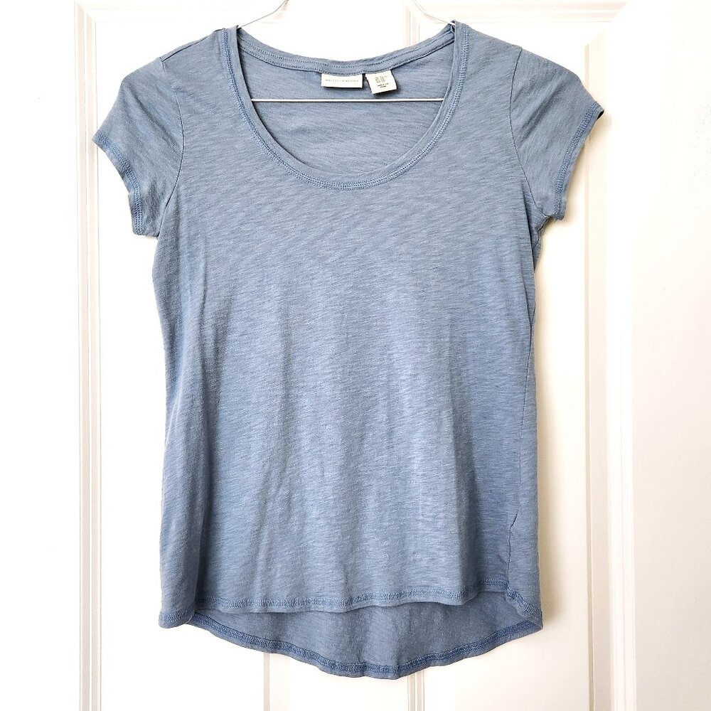 Mercer & Madison Dusty Blue Cap Sleeve Scoop Neck Tee